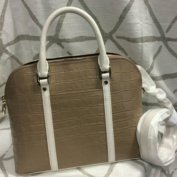 Michael Kors BEDFORD LEGACY Satchel - Picture 3 of 10